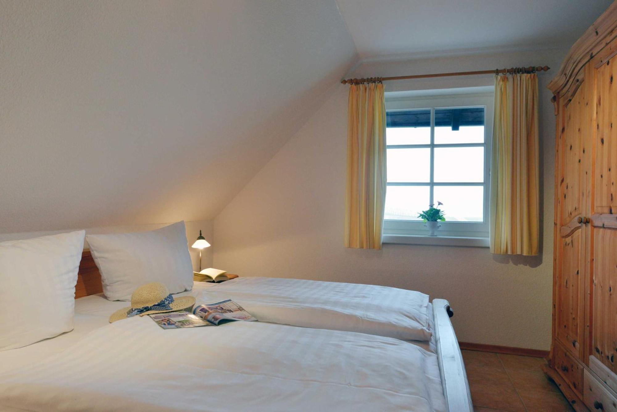 Stoertebeker Appartements - "Stoertebeker Pferdehof" Ralswiek Δωμάτιο φωτογραφία