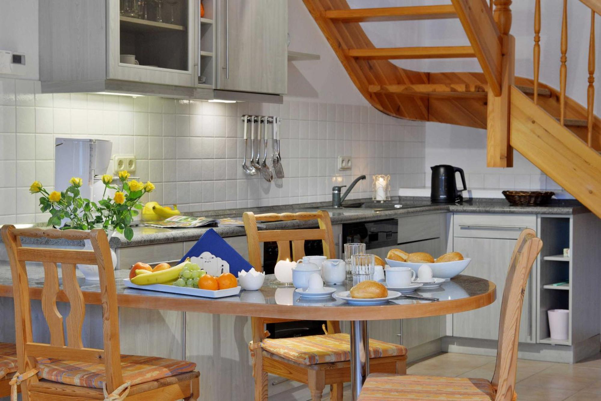Stoertebeker Appartements - "Stoertebeker Pferdehof" Ralswiek Δωμάτιο φωτογραφία